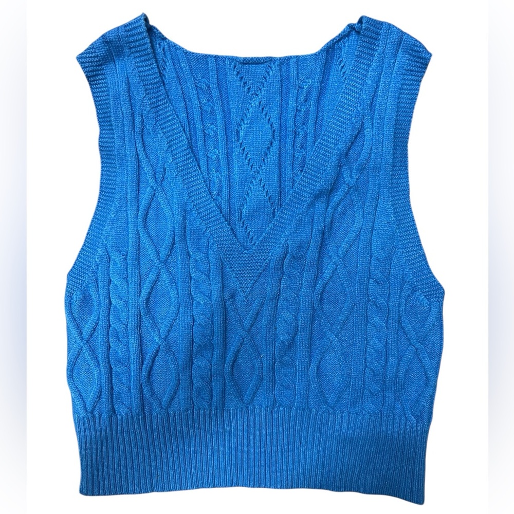 No Sleeve Sweater - Size Small